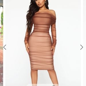 Beautiful ruched dress in taupe ..NWT